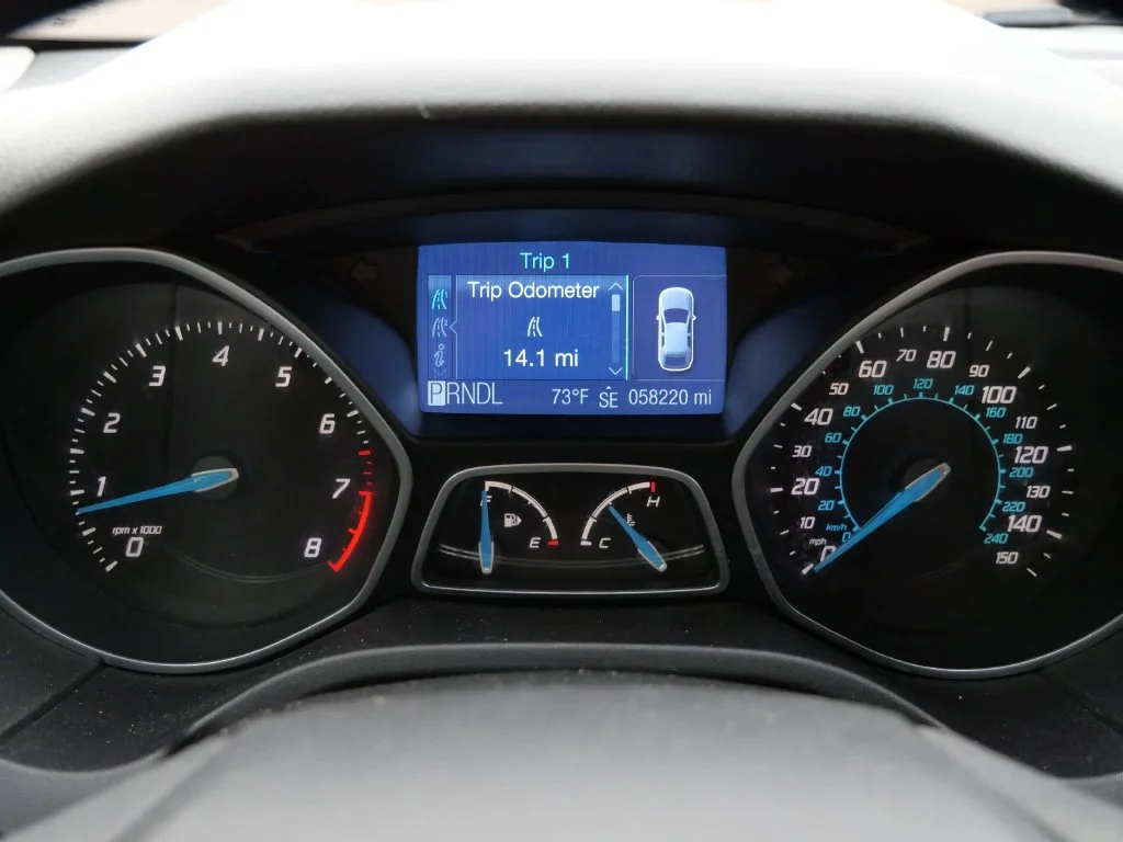 Used 2012 Blue Ford SE image 26
