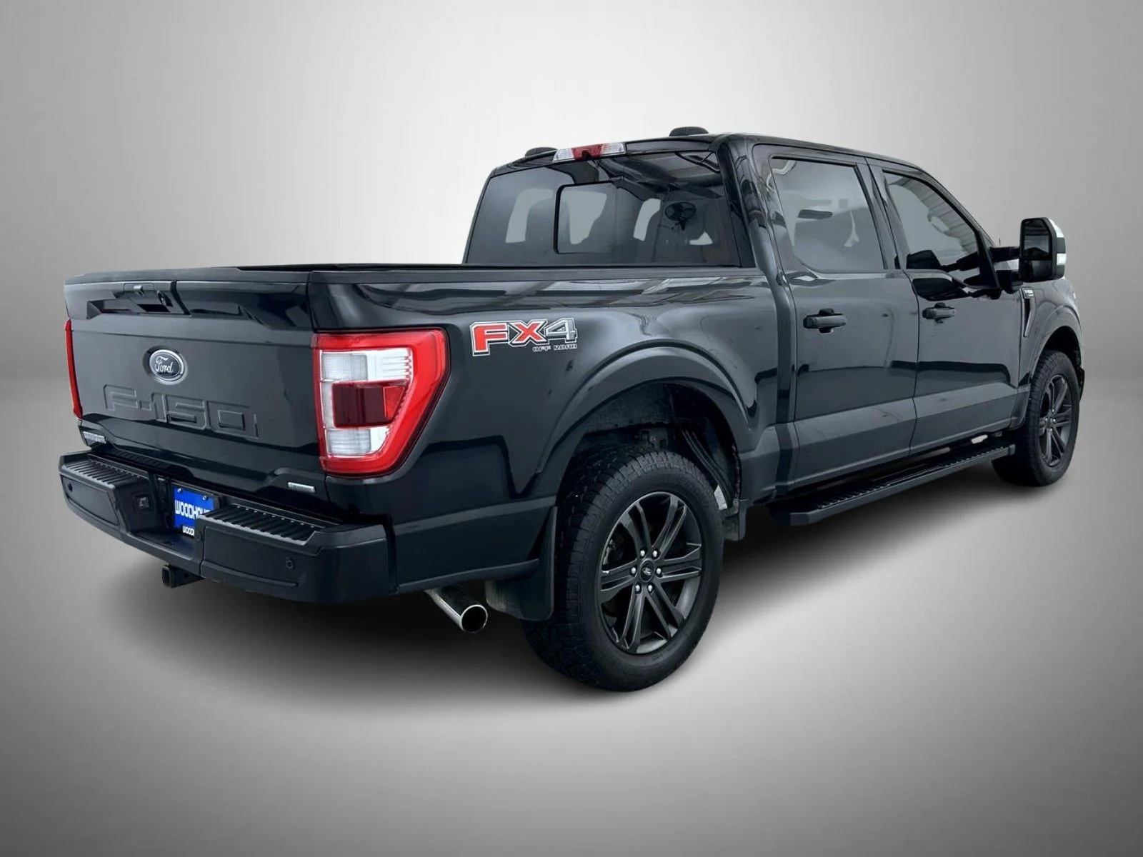 Used 2022 Black Ford Lariat image 5
