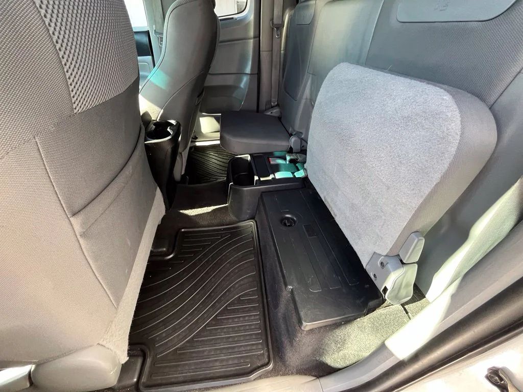 Used 2013 Silver Toyota Base image 16