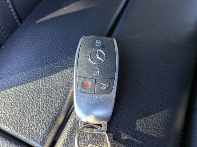 Used 2026  Mercedes-Benz GLE 350 image 32
