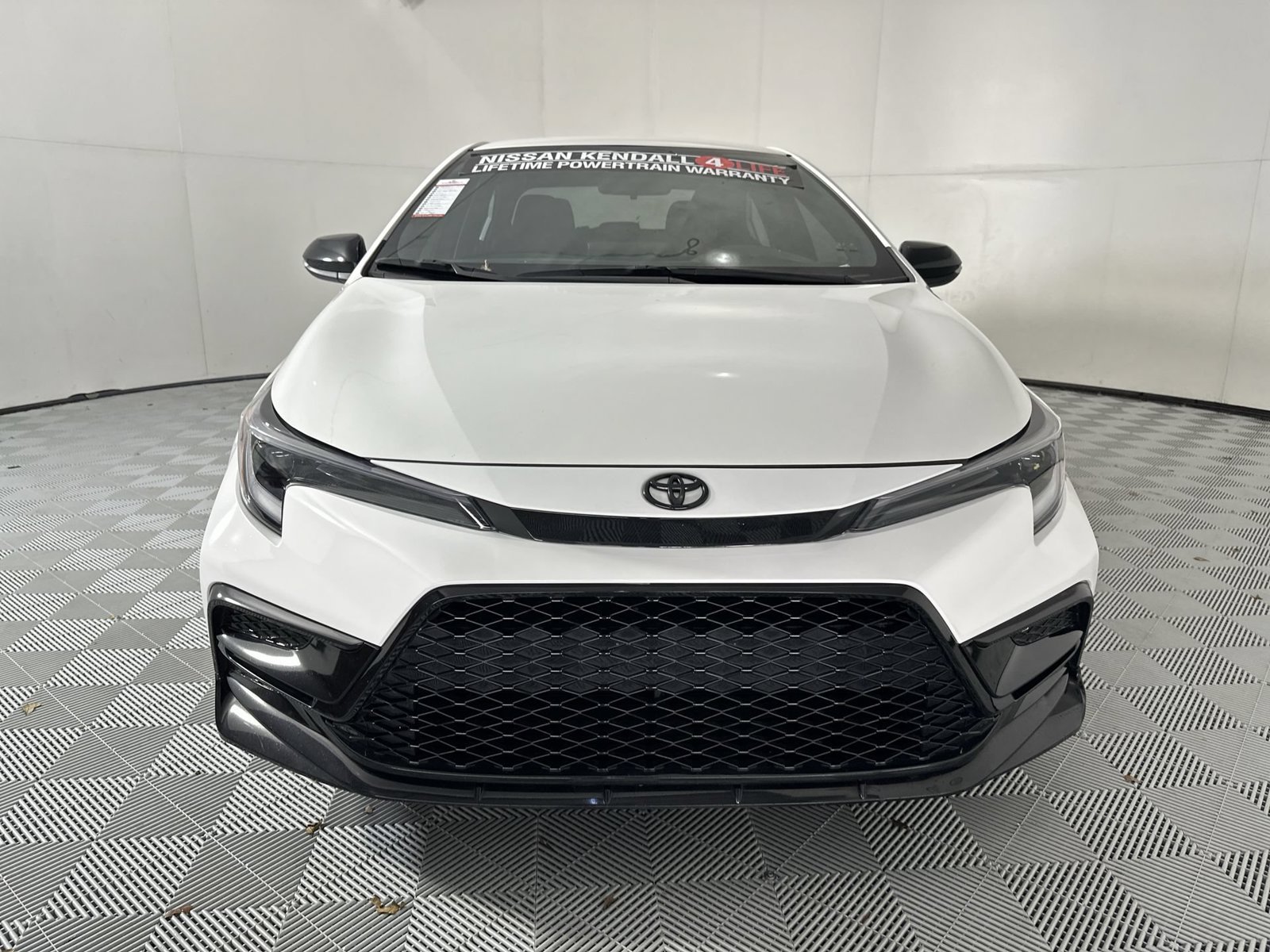 Used 2024 White Toyota SE Nightshade image 3