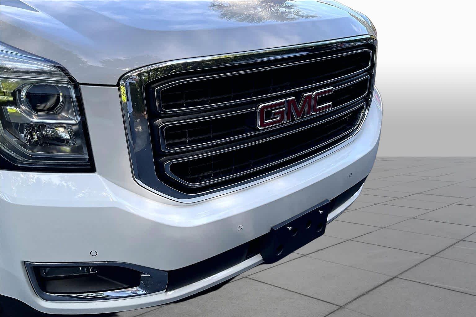 Used 2017 Summit White GMC SLT image 29