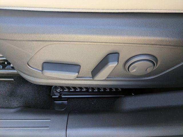 New 2026 Ecotronic Gray Hyundai Limited AWD image 50