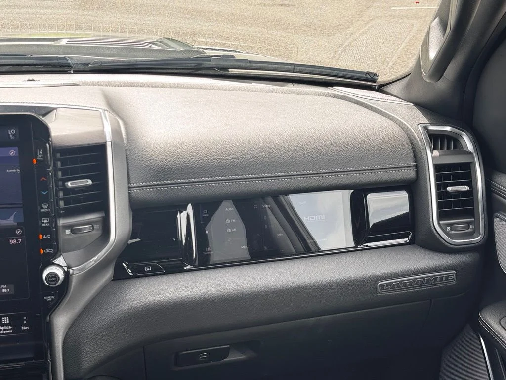 Used 2025 Silver Ram Laramie image 20