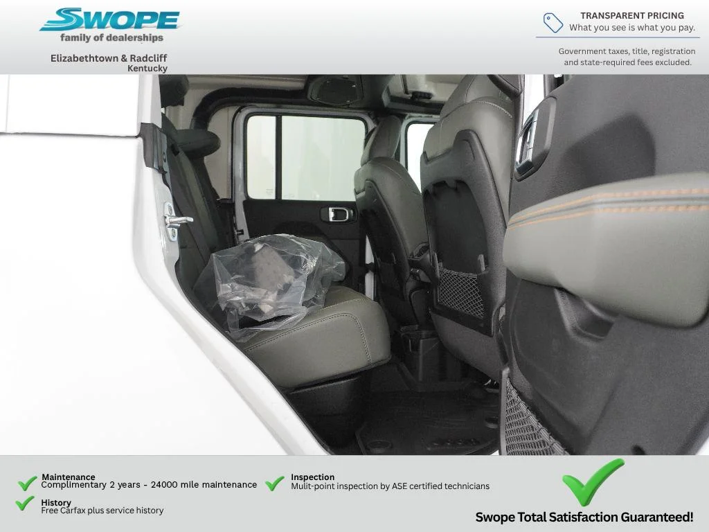 New 2026 Bright White Clear-Coat Exterior Paint Jeep Mojave image 9