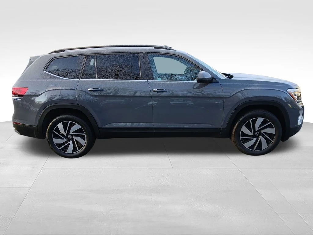 New 2025 Gray Volkswagen 2.0T SE w/Technology image 6