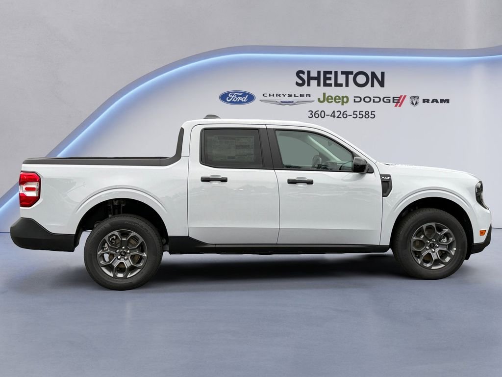 New 2025 White Ford XLT image 6