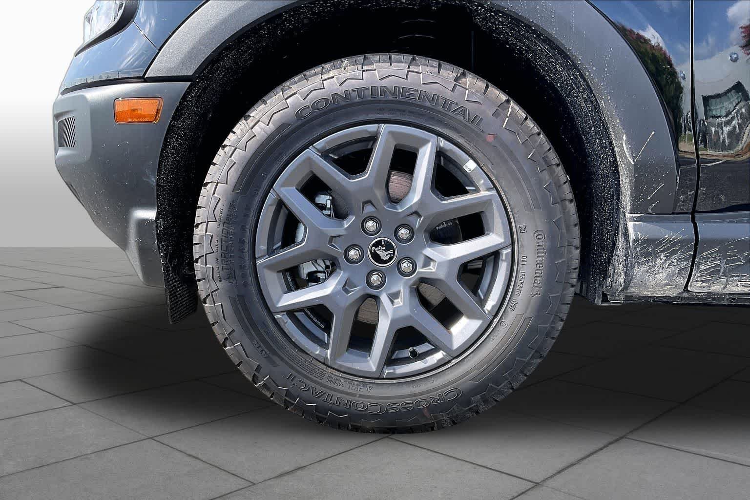 New 2026 Shadow Black Ford Big Bend® image 8