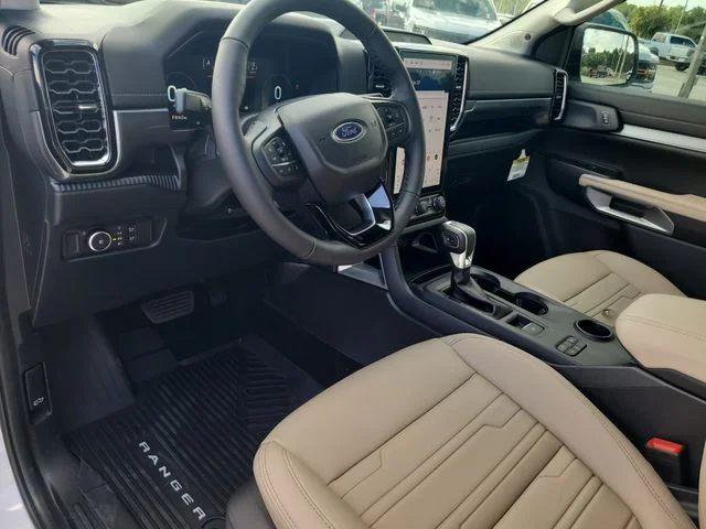 New 2026 Oxford White Ford Lariat image 18
