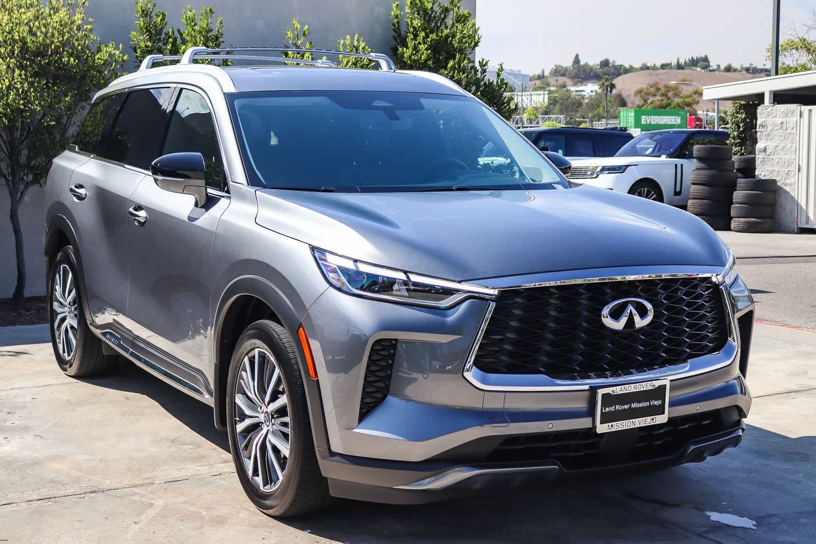 Used 2023 Graphite Shadow INFINITI SENSORY image 3