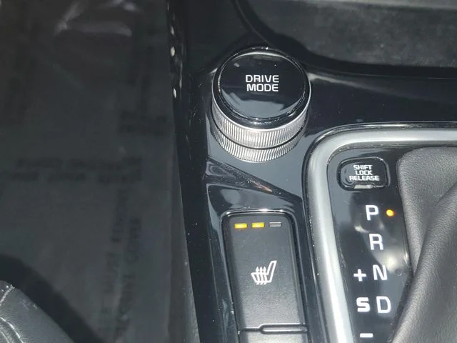 Certified Used 2022 Gray Kia EX image 26