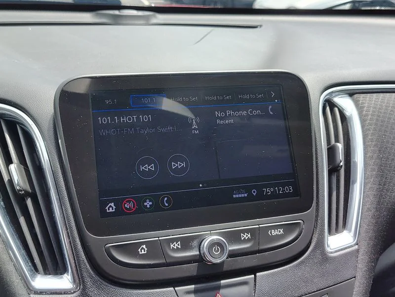 Used 2019 Red Chevrolet LT image 13