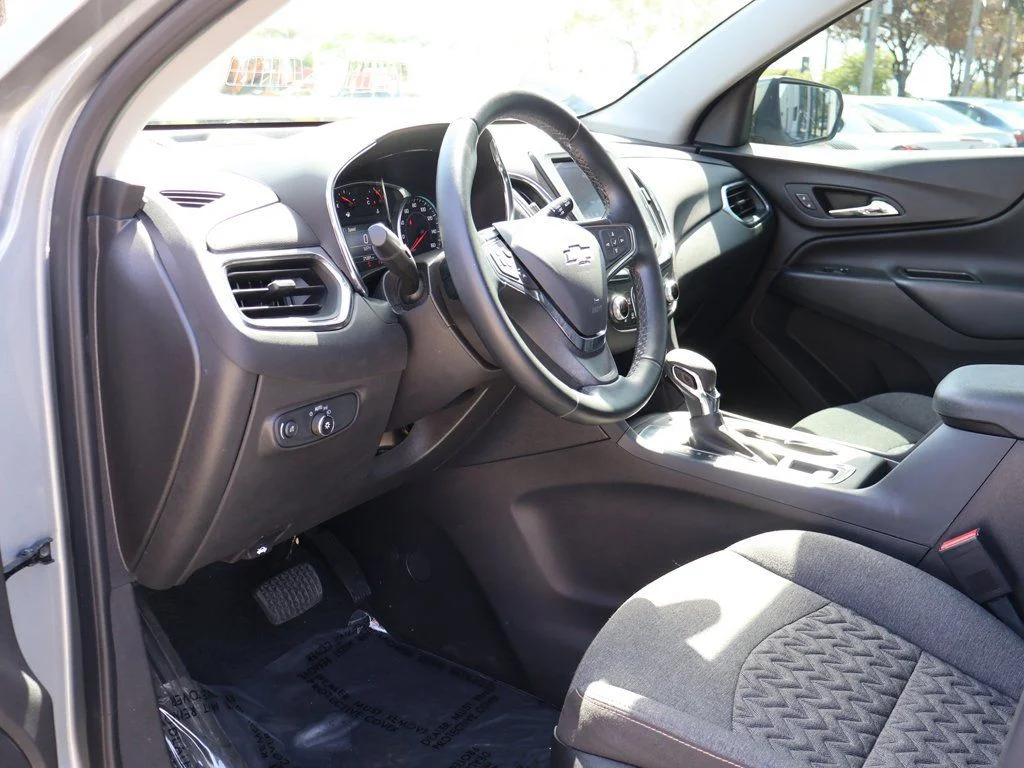 Used 2024 Gray Chevrolet LT image 26