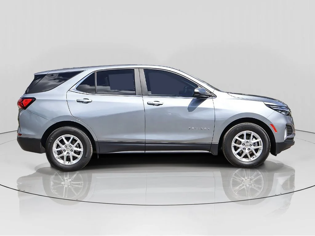 Used 2024 Gray Chevrolet LT image 8
