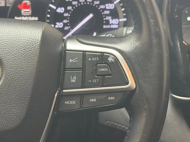 Used 2021 Black Toyota XLE image 21