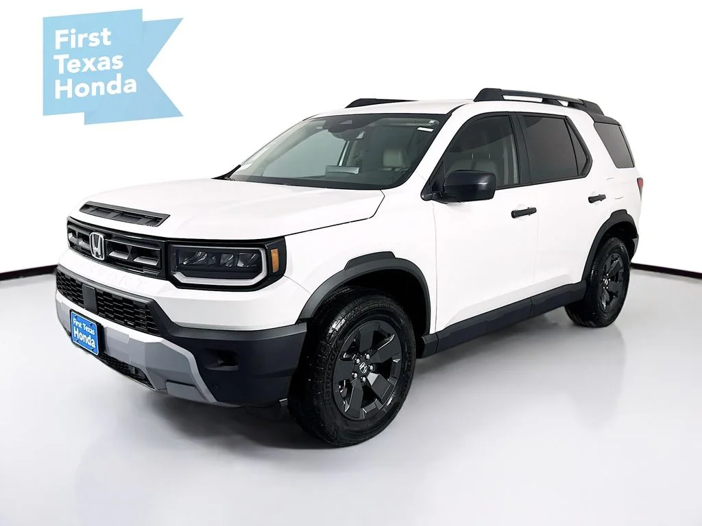 New 2026 Platinum White Pearl Honda RTL Towing image 4