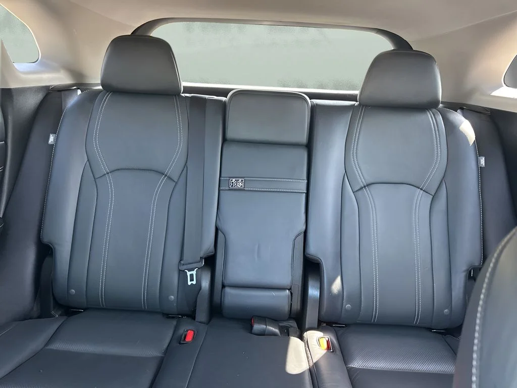 Used 2018 Silver Lexus 350 image 11