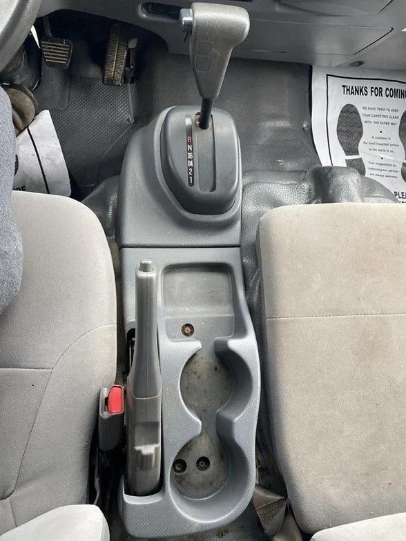 Used 2019 White Isuzu Dump Truck image 36