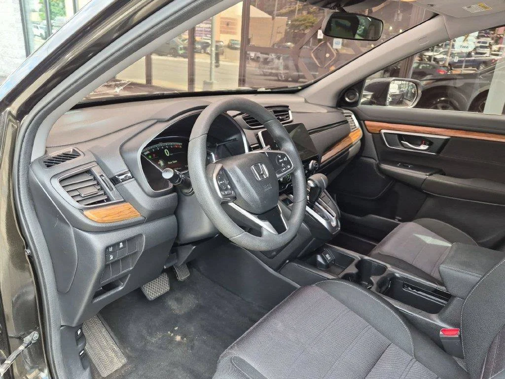Used 2018  Honda EX image 11
