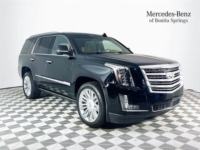 2017 Cadillac Escalade AWD Platinum's photo