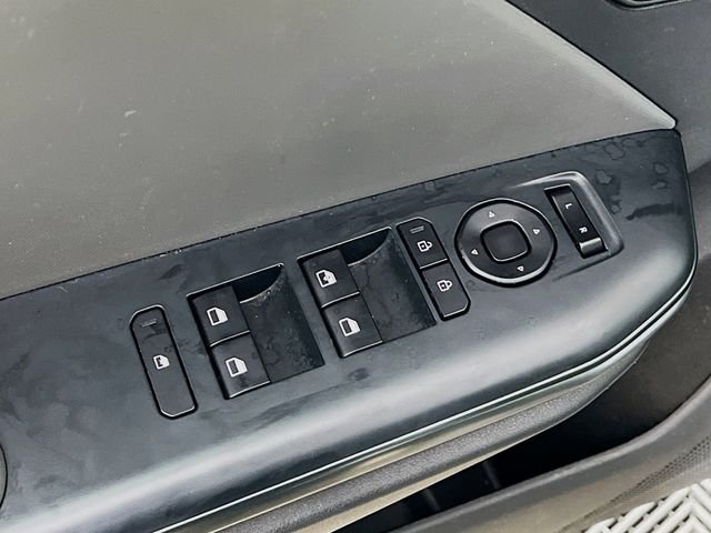 2025 Kia K4 LXS - Photo 9