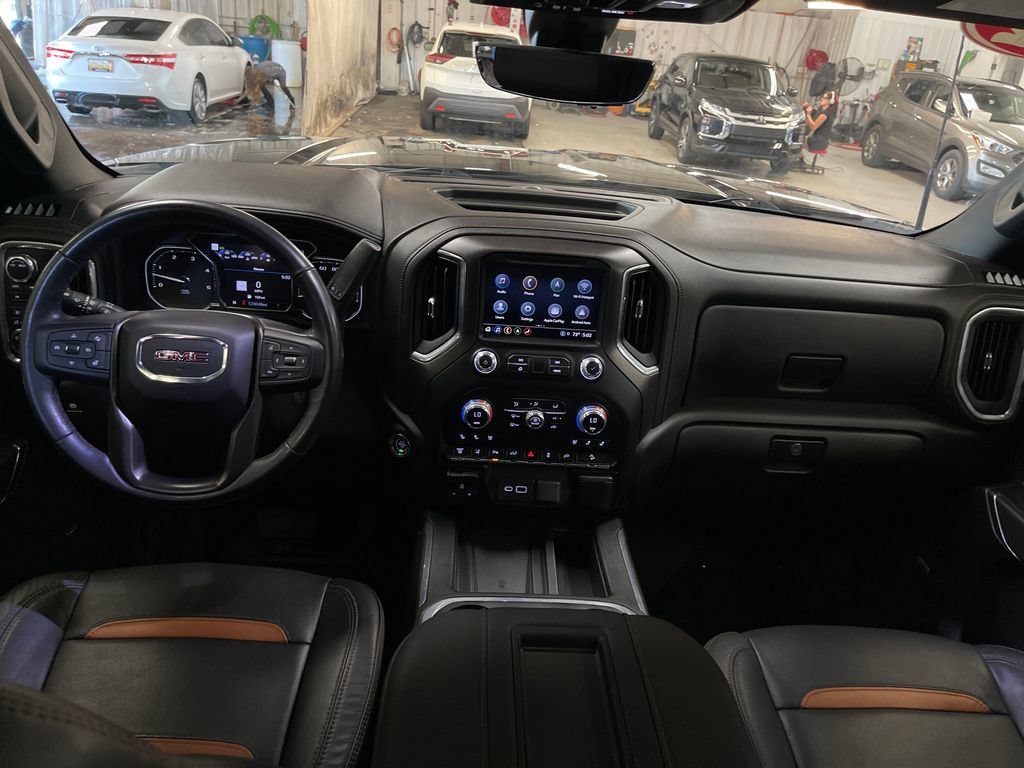 Used 2022 Ebony Twilight Metallic GMC AT4 image 18
