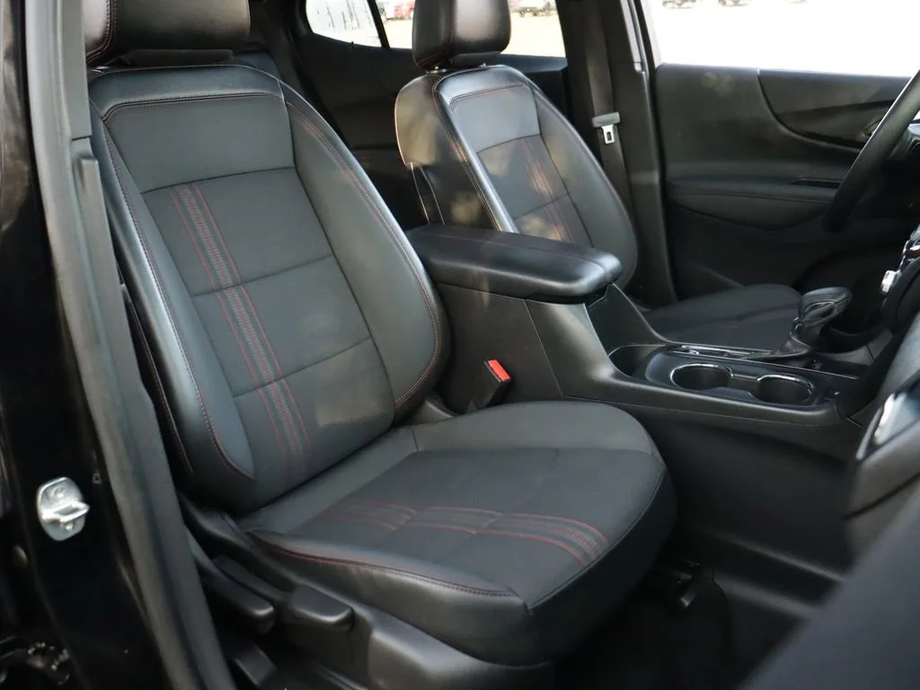 2023 Chevrolet Equinox RS - Photo 28