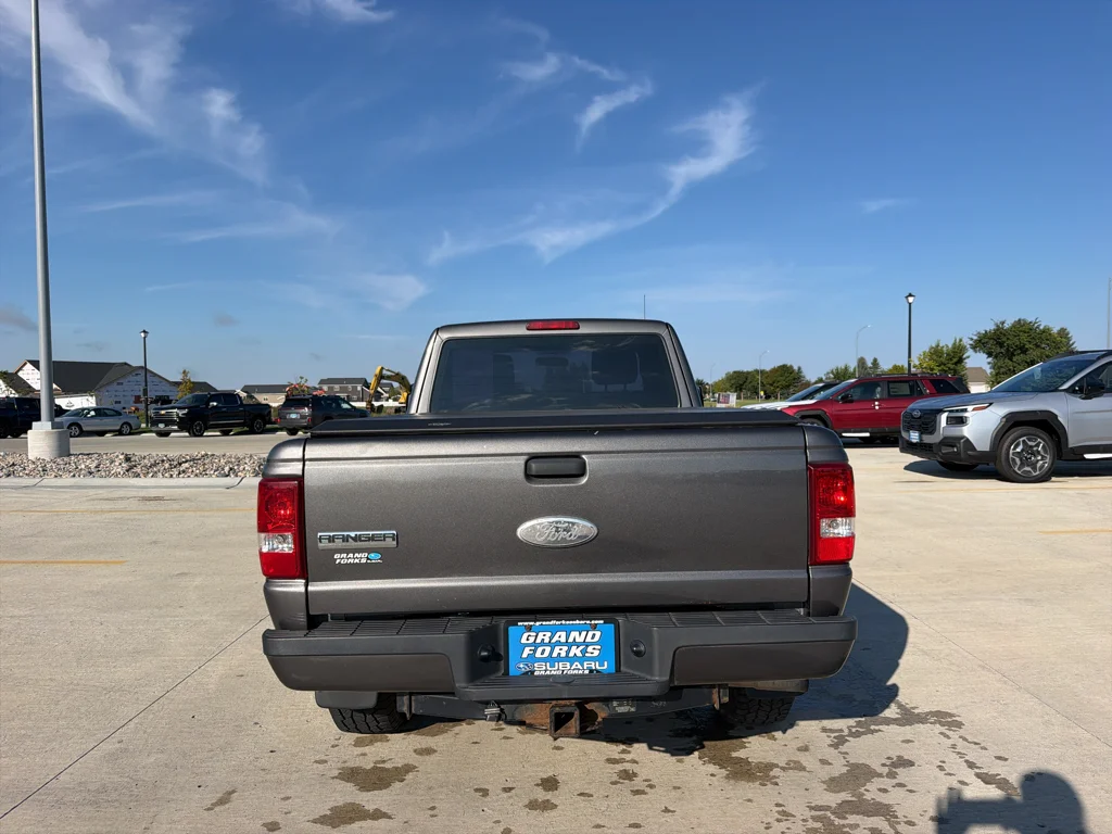 Used 2011 Dark Shadow Gray Metallic Ford XLT image 6