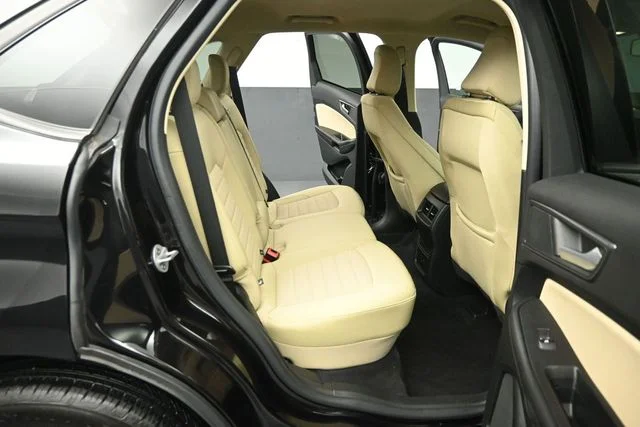 2024 Ford Edge SE - Photo 24