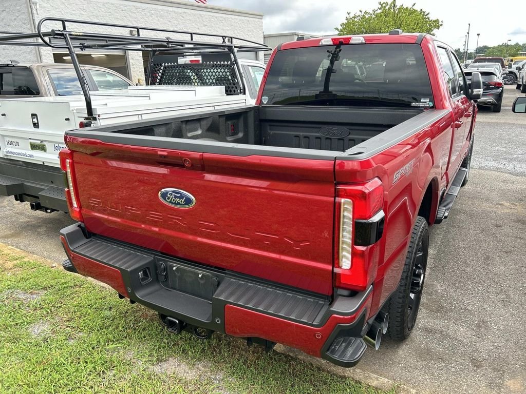Used 2024 Red Metallic Ford XLT image 3