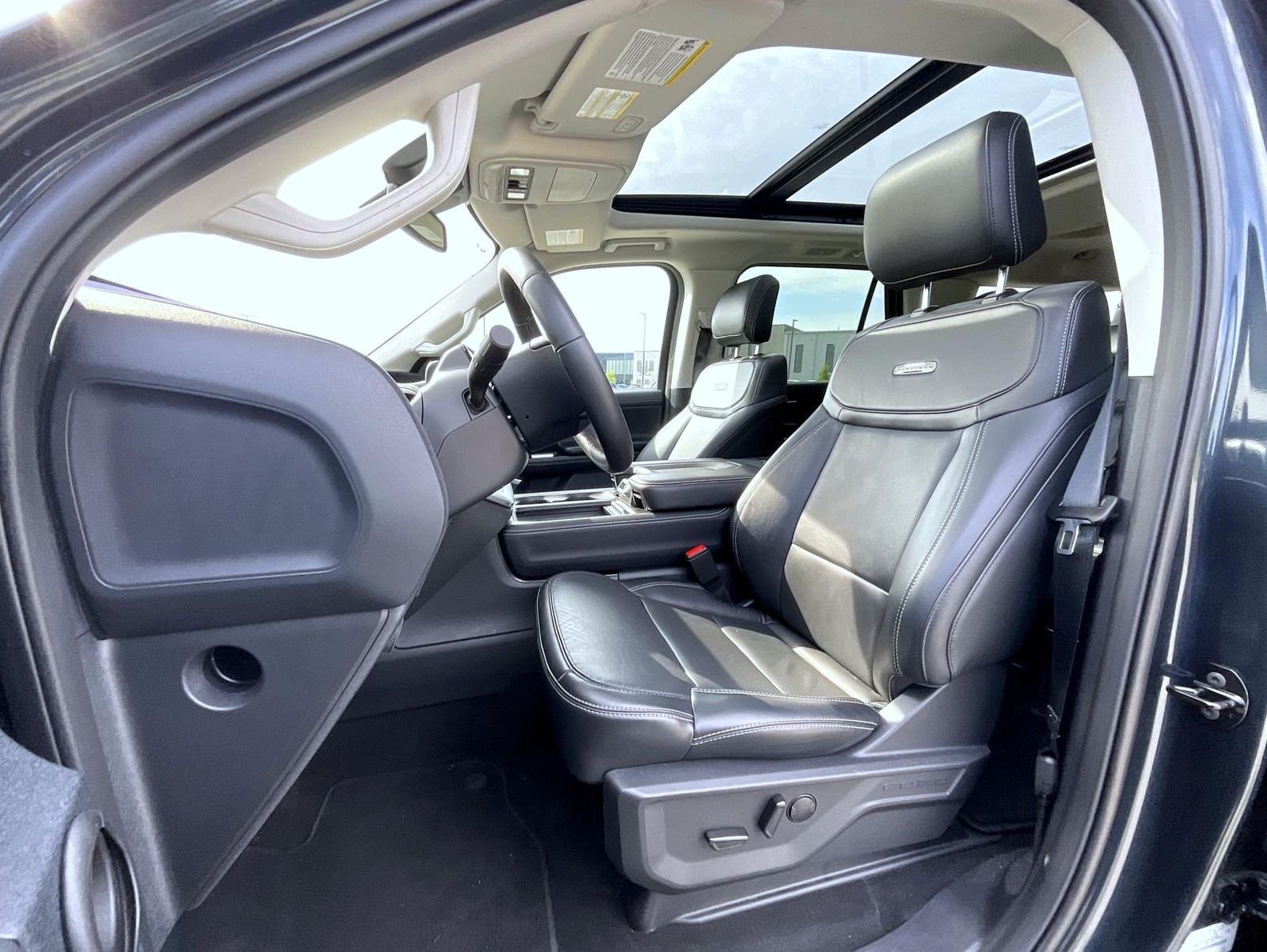 Used 2025 Blue Ford Platinum image 11