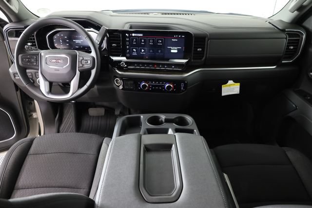 2026 GMC Sierra 1500 SLE - Photo 17