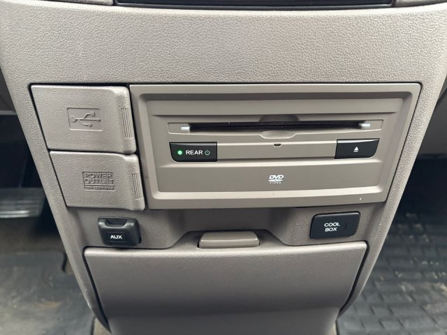 Used 2015 Gray Honda EX-L image 20