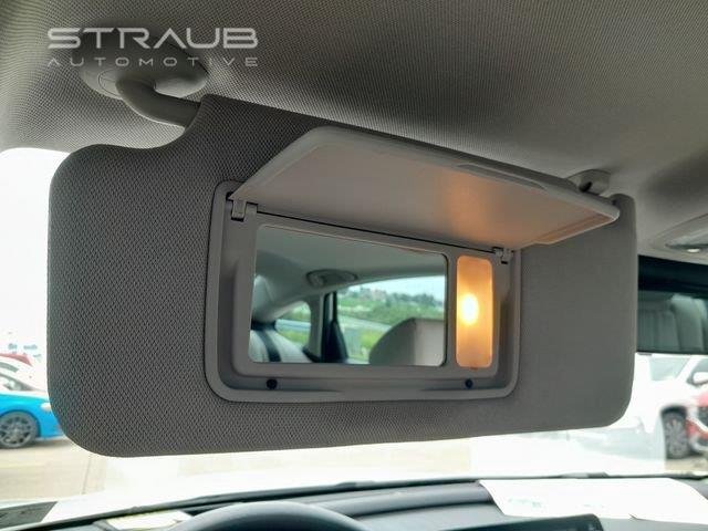 Used 2019 Platinum White Pearl Honda Touring image 33
