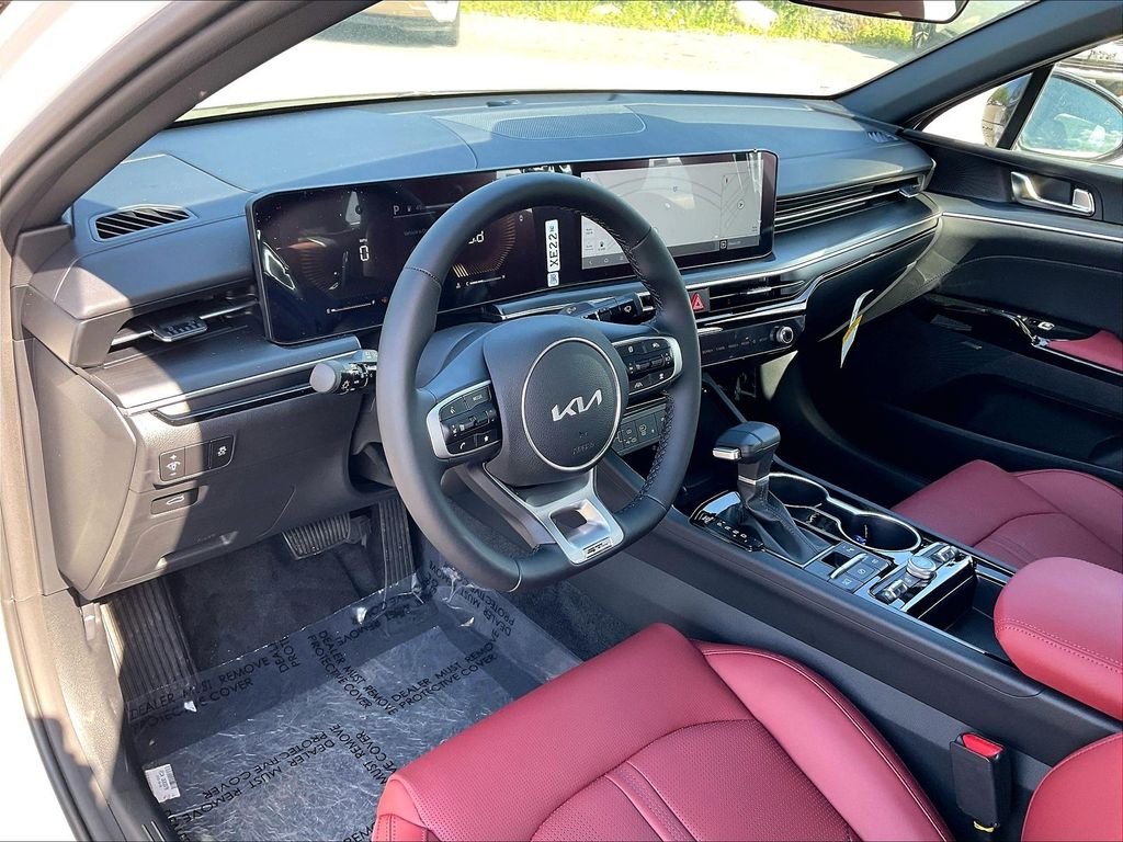 2026 Kia K5 GT-Line - Photo 9