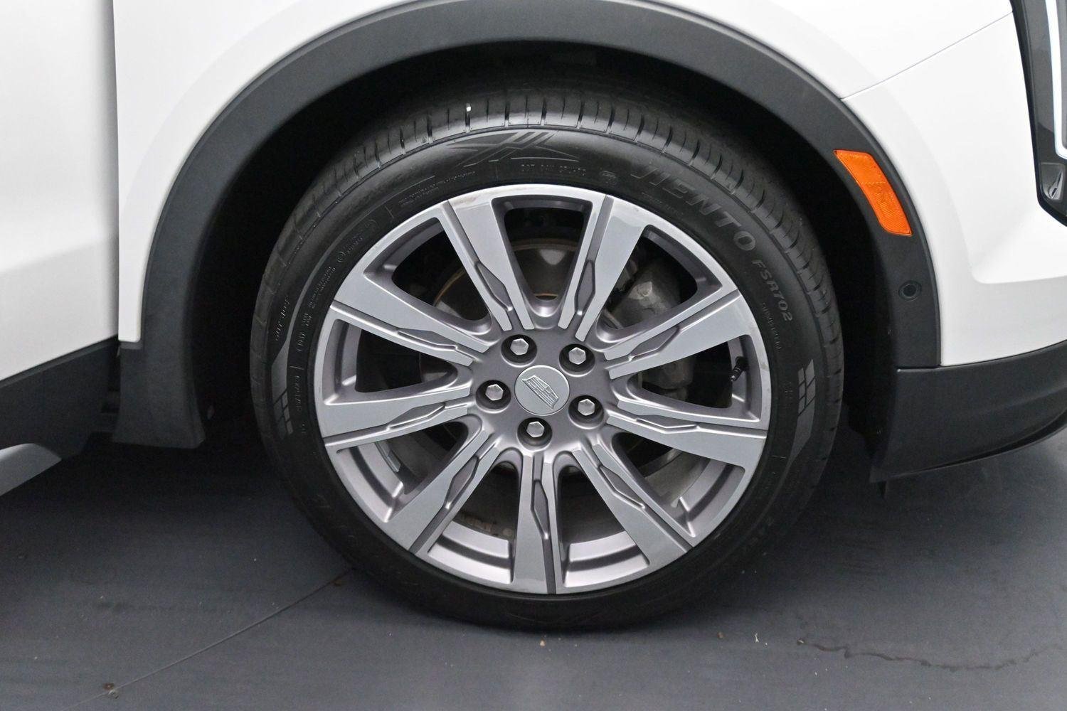 Used 2021 CRYSTAL WHITE TRICOAT Cadillac AWD Premium Luxury image 35