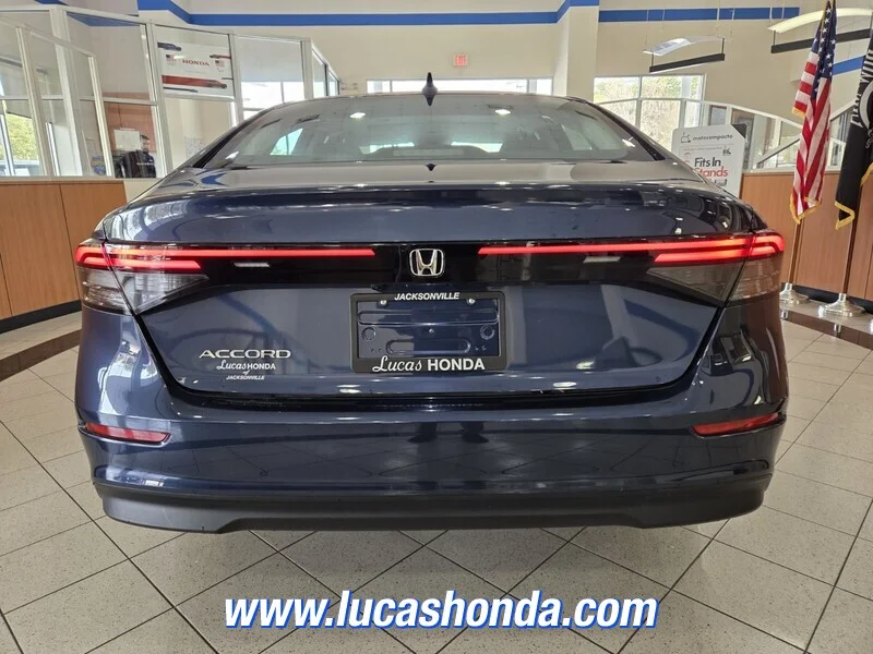 Used 2024 Blue Honda EX CVT image 5