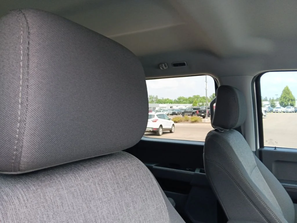 Used 2024 Oxford White Ford XL image 35