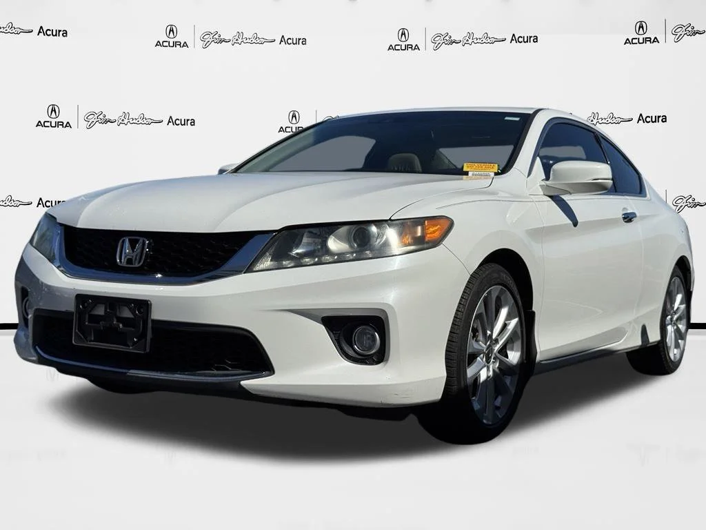 Used 2017  Acura Premium Package image 3