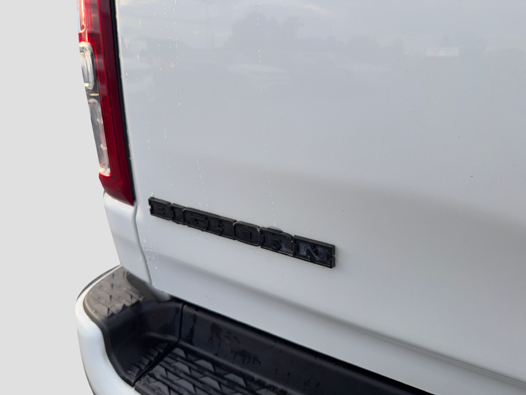 Used 2021 White Ram Big Horn/Lone Star image 9