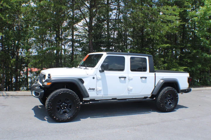 Used 2024 Bright White Clearcoat Jeep Sport image 4