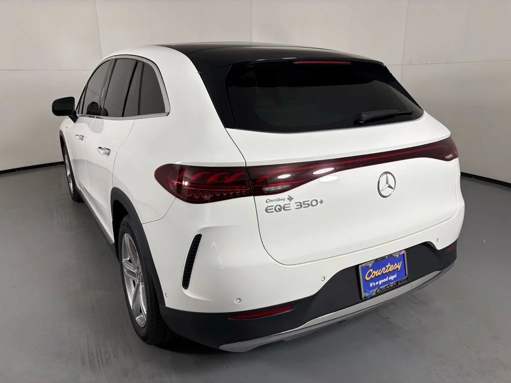 Used 2023 White Mercedes-Benz 350+ SUV image 5
