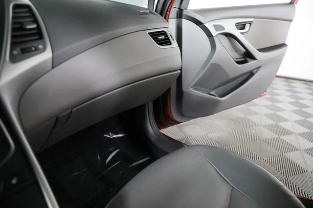 Used 2014 Red Hyundai Limited image 14
