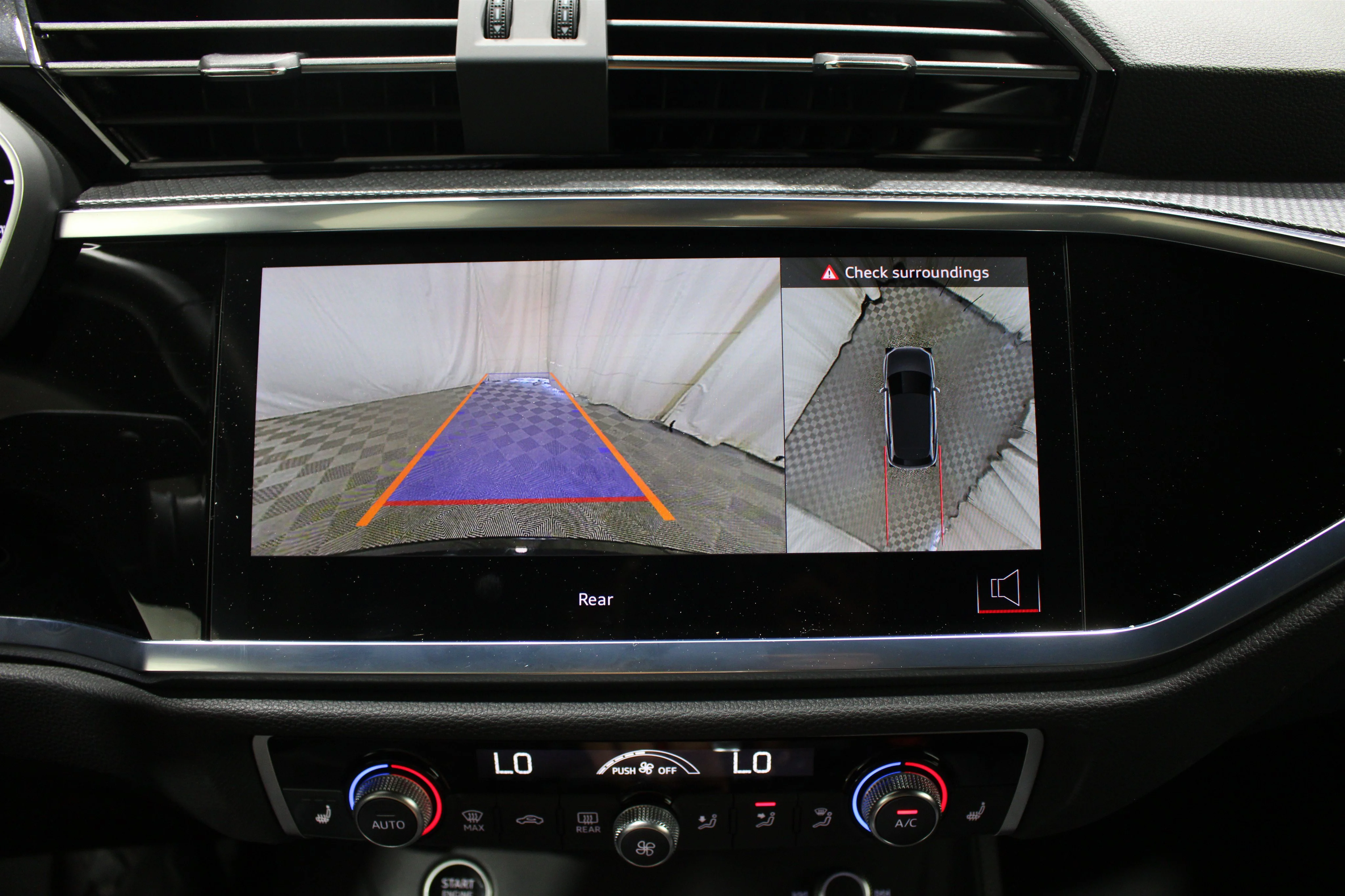 2024 Audi Q3 S Line Premium Plus - Photo 18