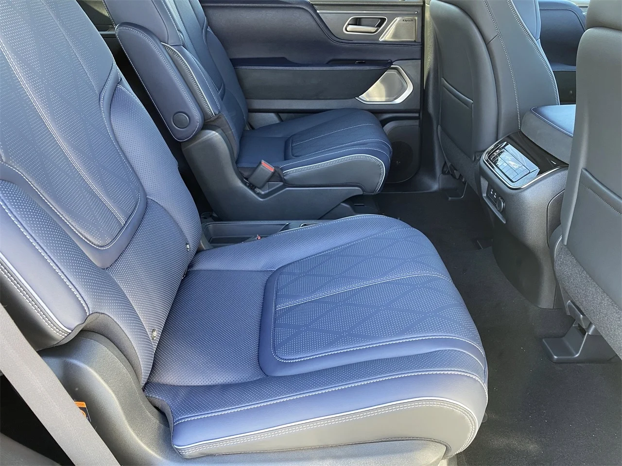 2026 INFINITI QX80 Sport - Photo 11