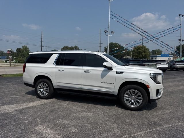 2024 GMC Yukon XL Denali - Photo 17