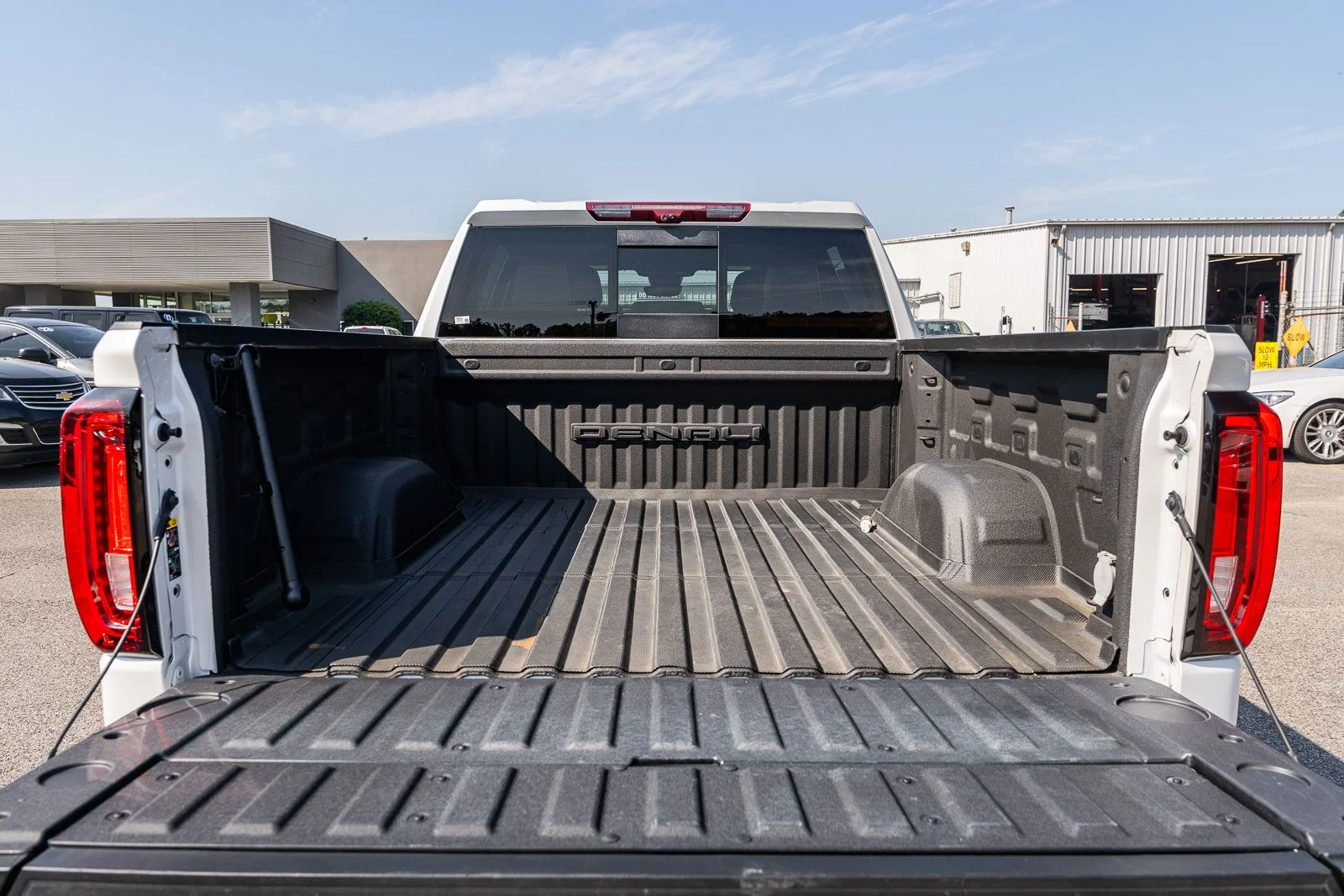 Used 2024 White GMC Denali image 16