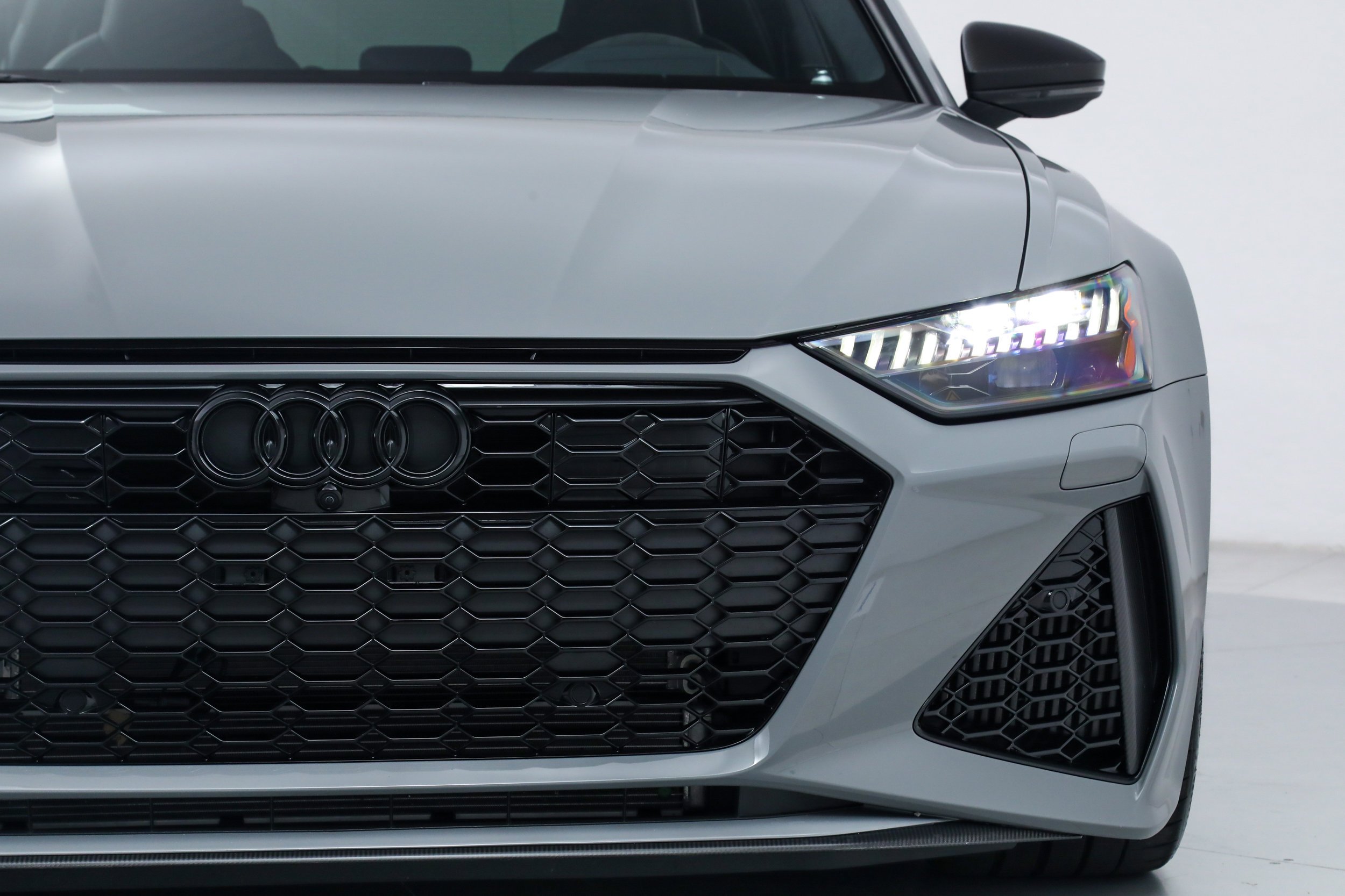 Used 2025 Gray Audi 4.0T image 10