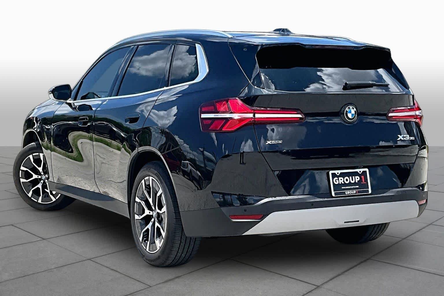 Used 2026 Black Sapphire Metallic BMW 30 xDrive image 11