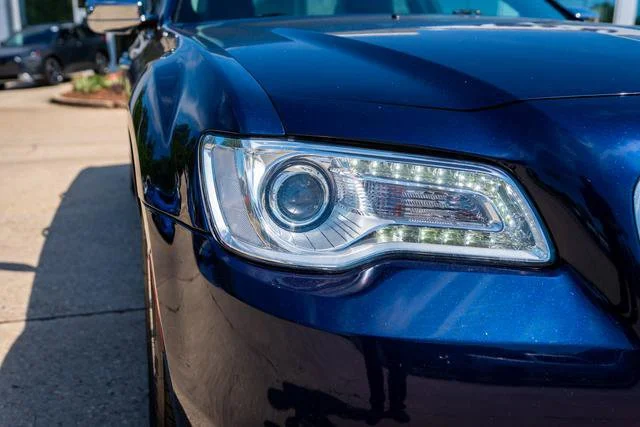 Used 2017 Jazz Blue Pearlcoat Chrysler 300C image 20